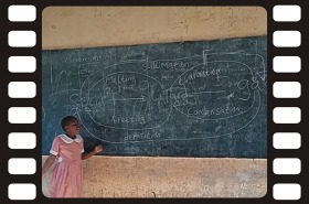 Na lekcji Science w Galu P&JS School